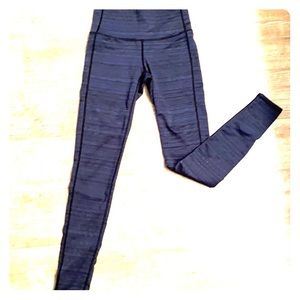 Athleta Jacquard High Rise Chaturanga tight